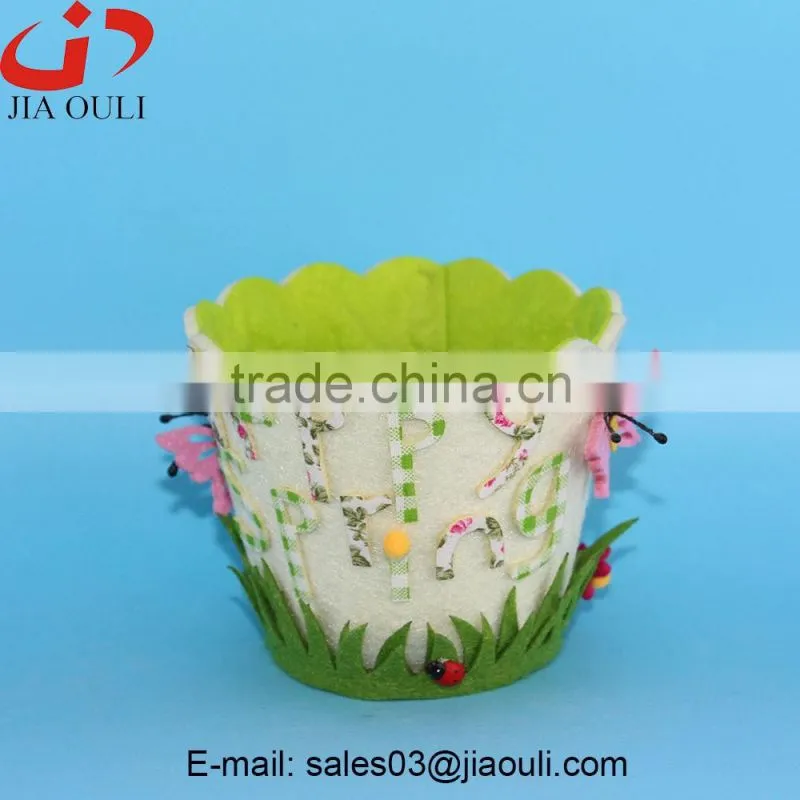 BSCI Audit Factory EASTER gifts ceramic Cute frog Prince on ball Figurines, Novelty Frog Figurine