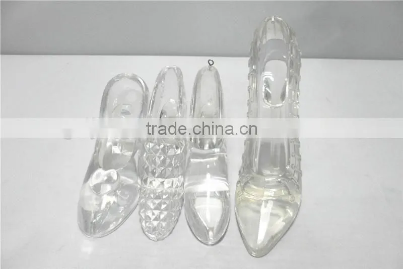 Acrylic transparency crystal wedding shoe & Islamic wedding hanging&table gifts for Valentine's Day