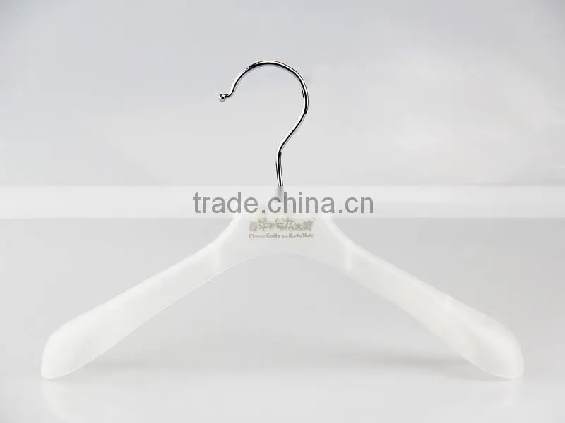 IMY-499 white plastic baby clothing hanger