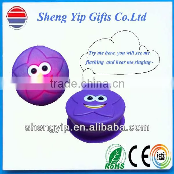 promotional gift plastic led blinking heart badge with sound module