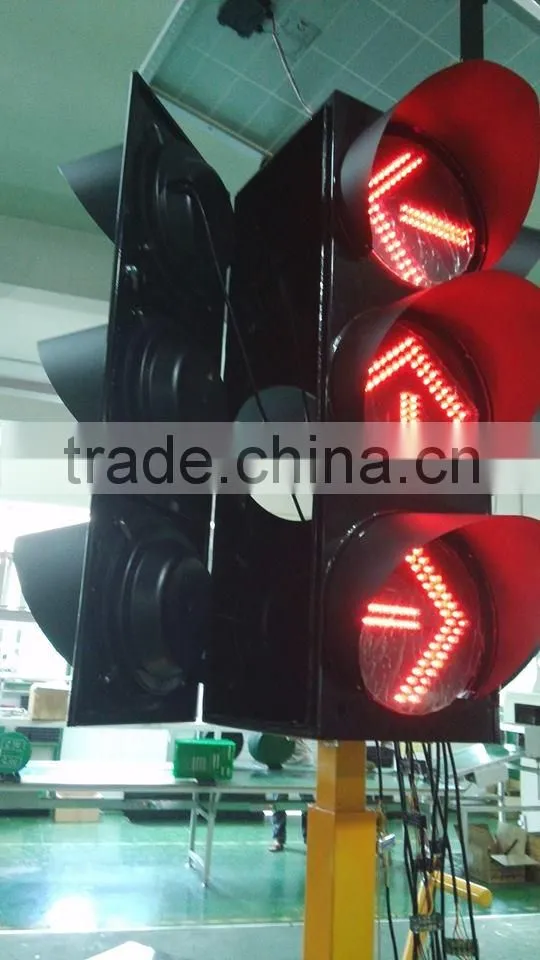Mobile Solar Traffic Lights(four aspects) with battery can Support 7 days without sunshine/