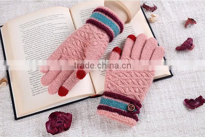 Hot Sale For Christmas Unisex Touch Screen Gloves For Couples 2 Fingertips With Conductive Fiber