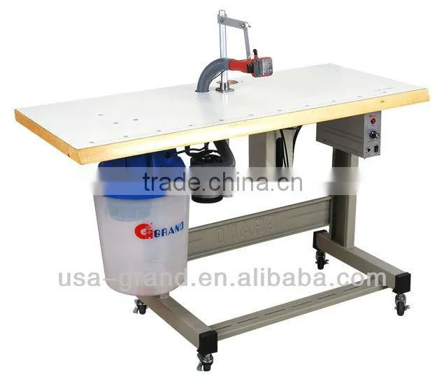 Auto oiling & Inductor Thread Trimmer