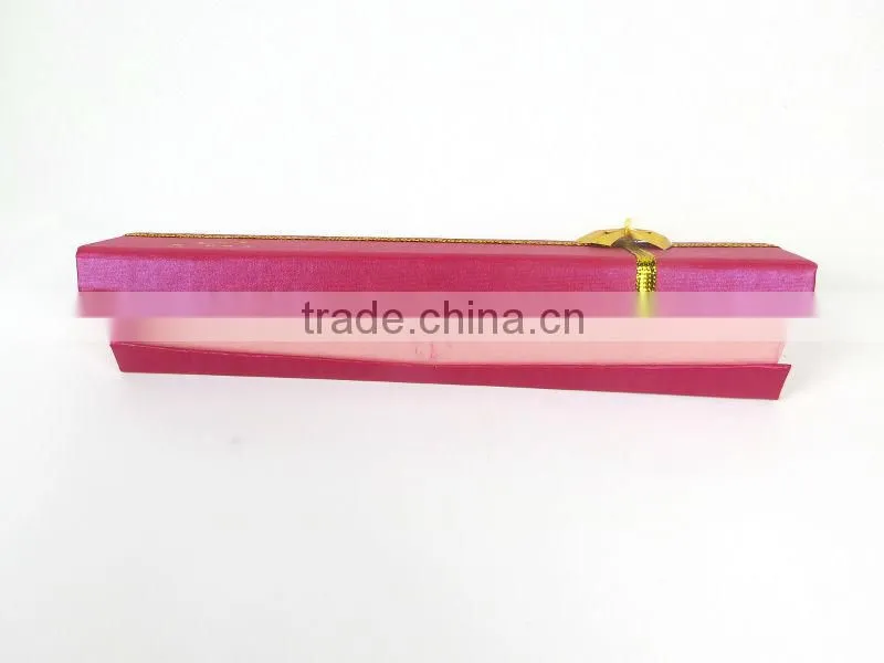 single oblong shape deployable girl box jewelry box