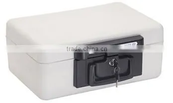 portable and small fire resistant cash safe box