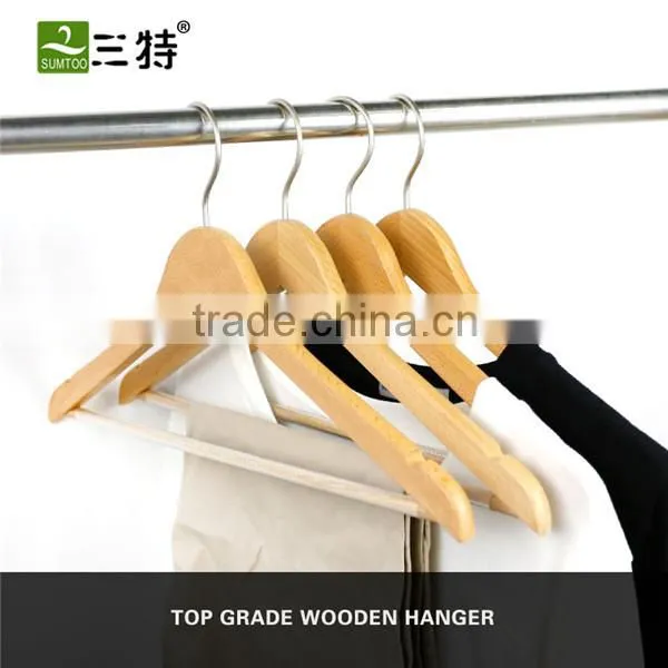Solid wood cloth hangers wholesale