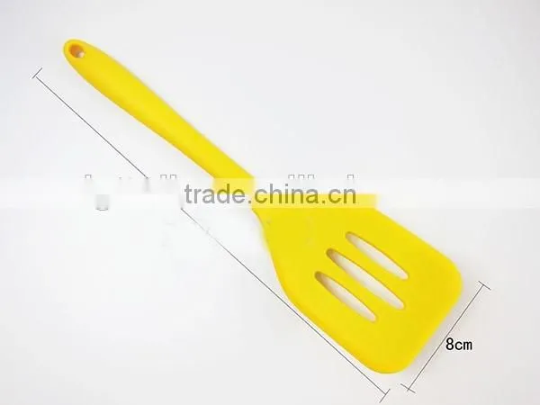 FDA wholesale colorful Silicone leakage shovel, plastic slotted spatula&spoon silicone spatula Silicone spetula for kitchenware