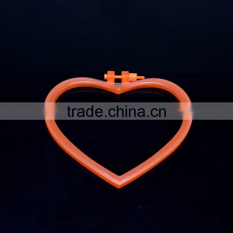 Colorful Plastic Heart Design Hand Embroidery Cross Stitch Hoops