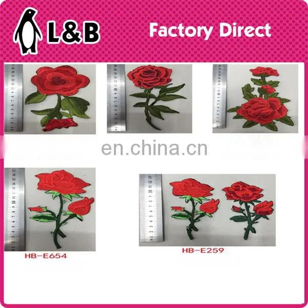 2017 hot selling embroidery flower patch Custom garment patch