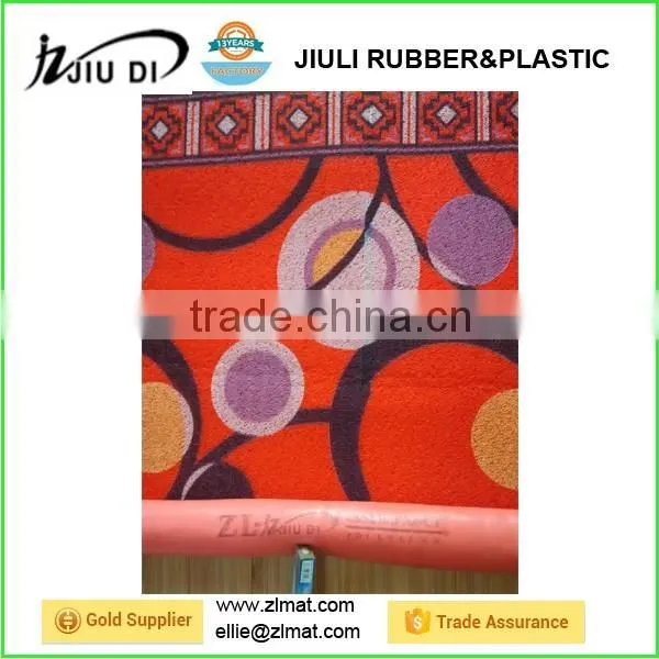 Anti-slip little foot printed pvc coil bath mat