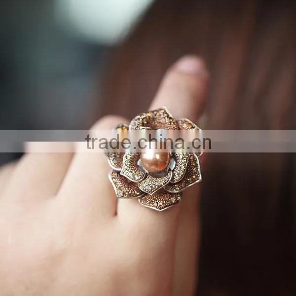 WHOLESALE REPLICA ORIGINAL CLASSIC FASHION WEDDING DIAMOND YIWU RINGS