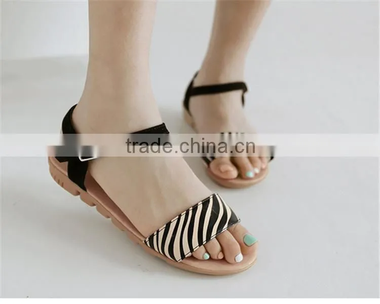 Multifunctional flat sandals for girls leather flat sandals for men for wholesales XT-DA0755