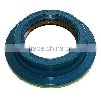 Heavy duty trucks oil seal