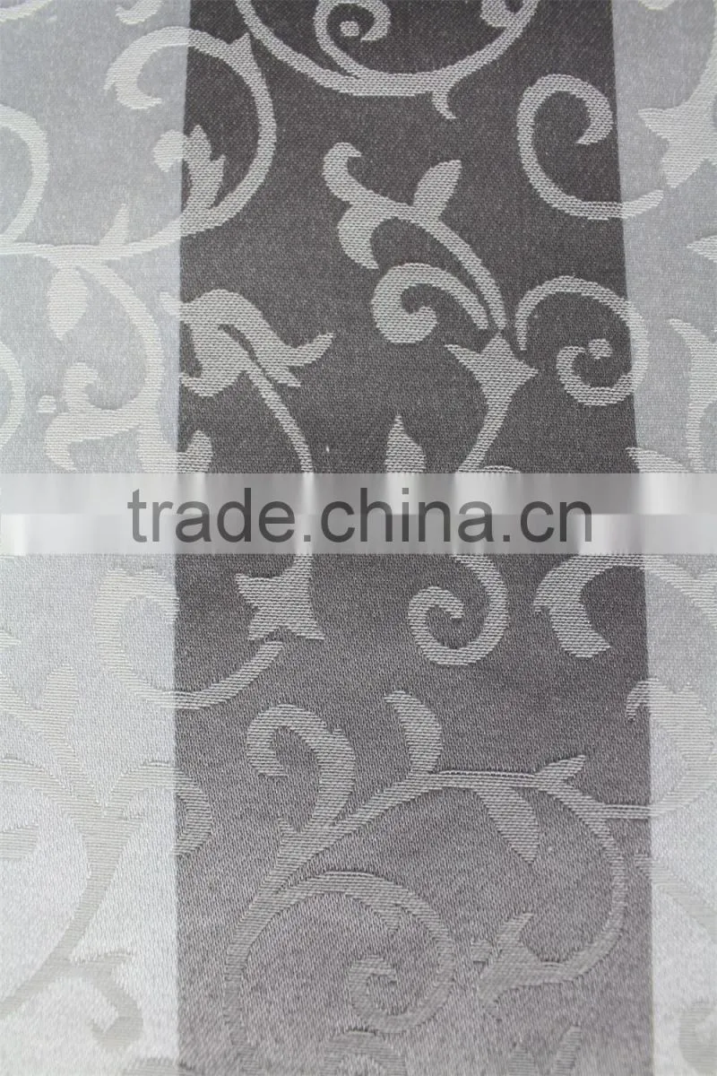 100% Polyester luxury fashion yarn dyed jacquard cheap table cloth