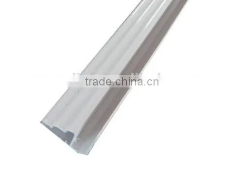 OUMEIJIA FUNCTIONAL PVC CORNER CLIPS FOR INTERIOR DECORATION