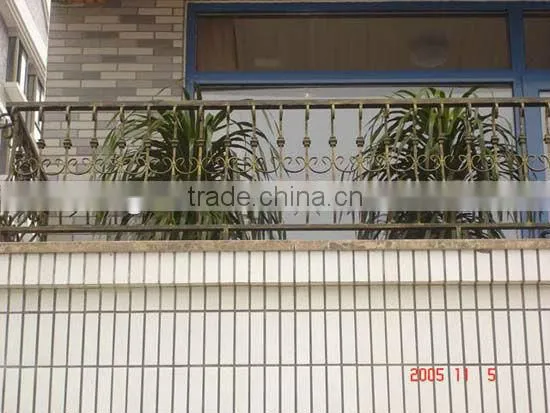 2015 Top-selling rod iron balcony ornamental fence