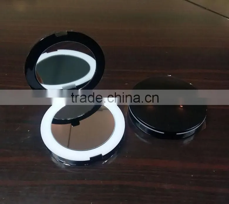 Hot sales fashion gift rohs power bank mirror 2600mah
