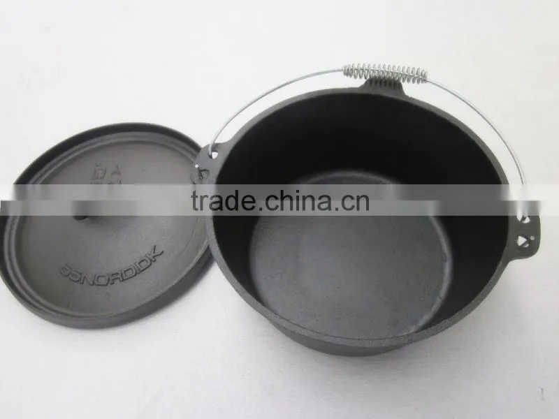 cast iron dutch oven