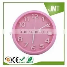 2016 Delicate design leather table clock