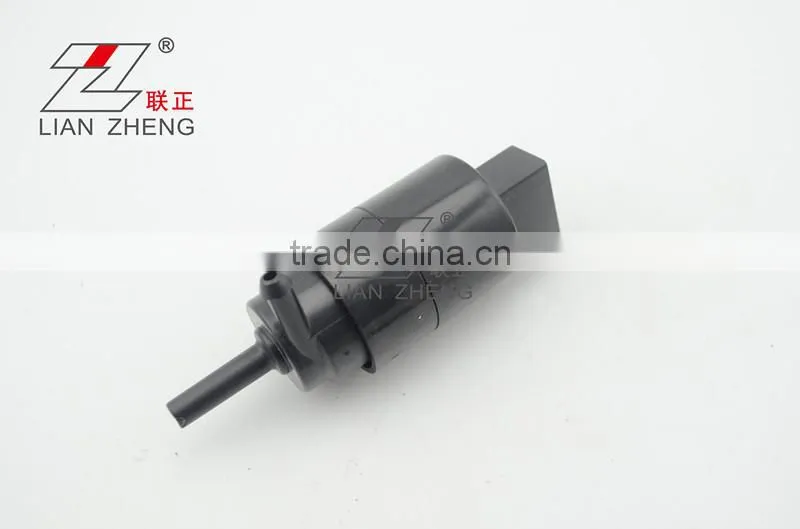 Windshield Washer Pump Part number 28920-15G00 Front Windows Fit For Nissan