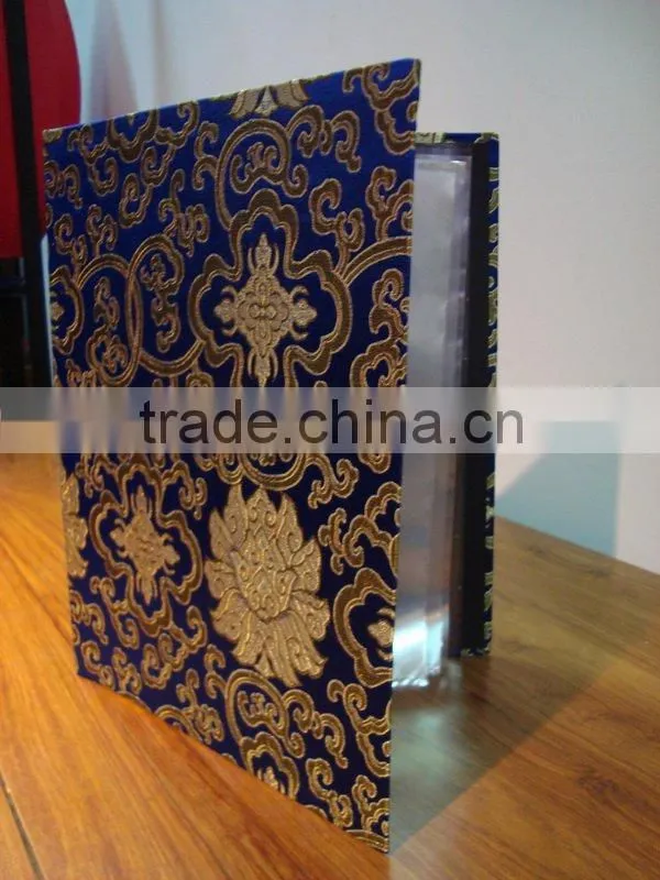 Tang Impressing-Card holder