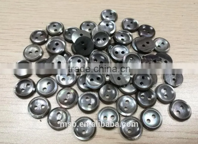High quality 2 holes black trocas shell buttons for T-shirt
