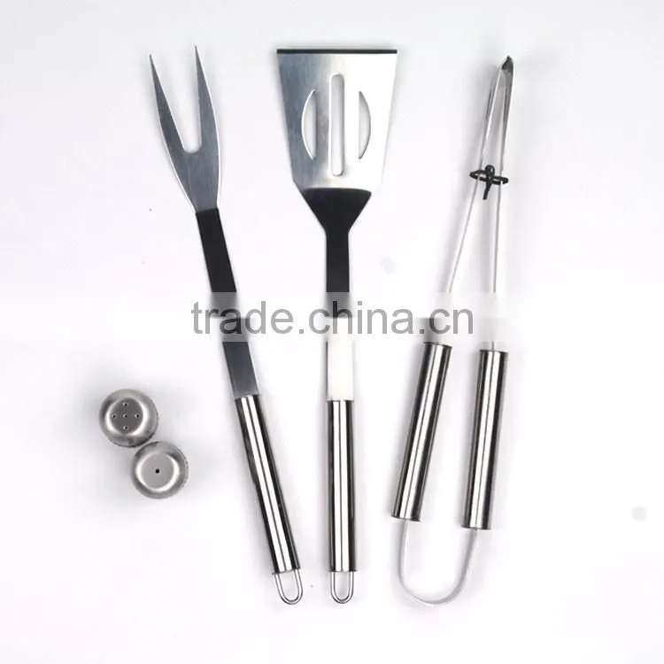New style 5pcs bbq tool set with nylon bag for outdoor traveling