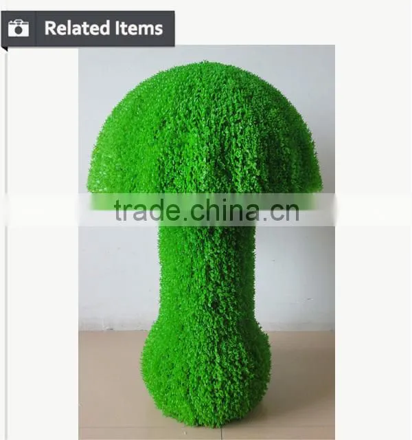Plastic hedge artificial green grass plant statue