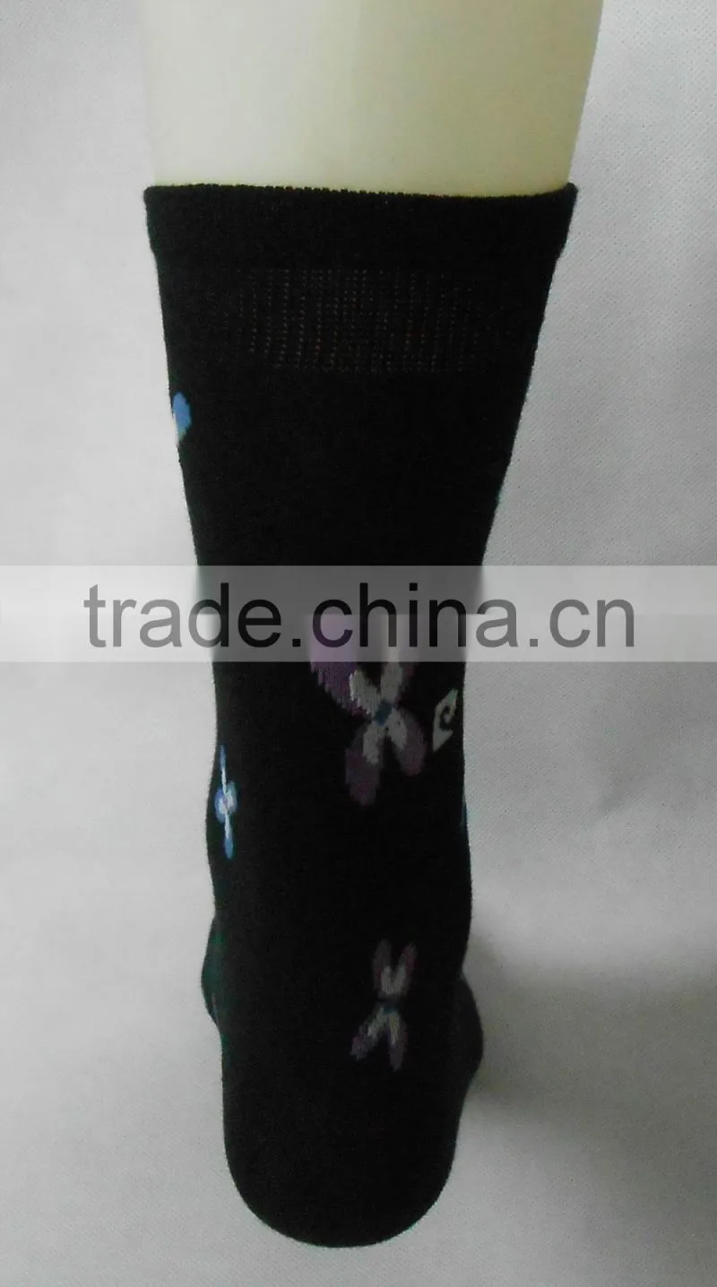 Mens Colored Pattern Casual Dress Socks
