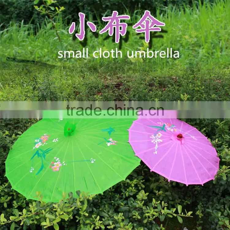 Beaty Elegant Mini Handcrafted Wooden Different Color Cloth Umbrella
