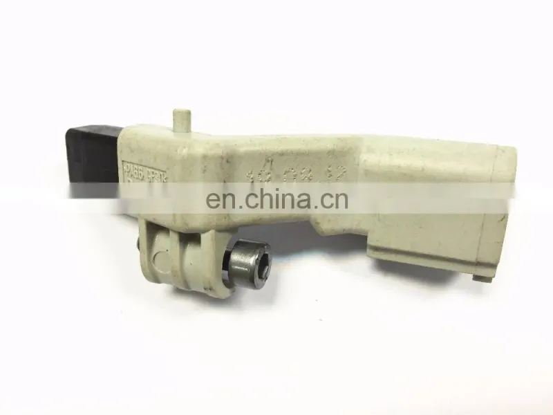 Crankshaft Position Sensor for volkswagen AUDI 078906433B OEM# 032906433 03C906433A