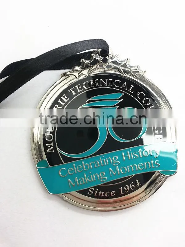 2014 new design zinc alloy ornaments
