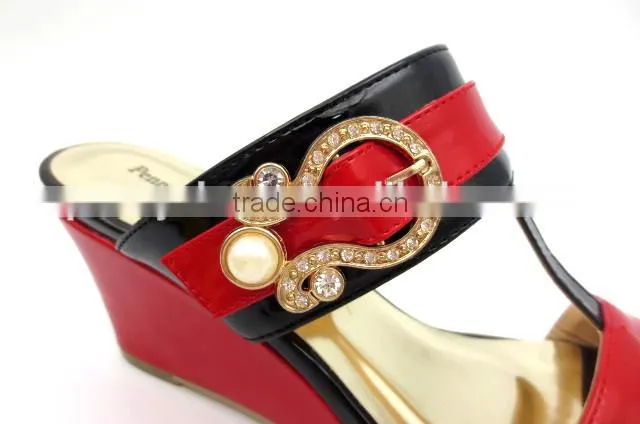 new fashion wedge heel pu slipper for lady
