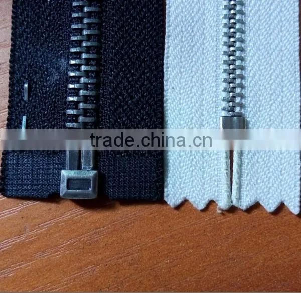 zipper manufacture wholesale Zipper insertion pin and box