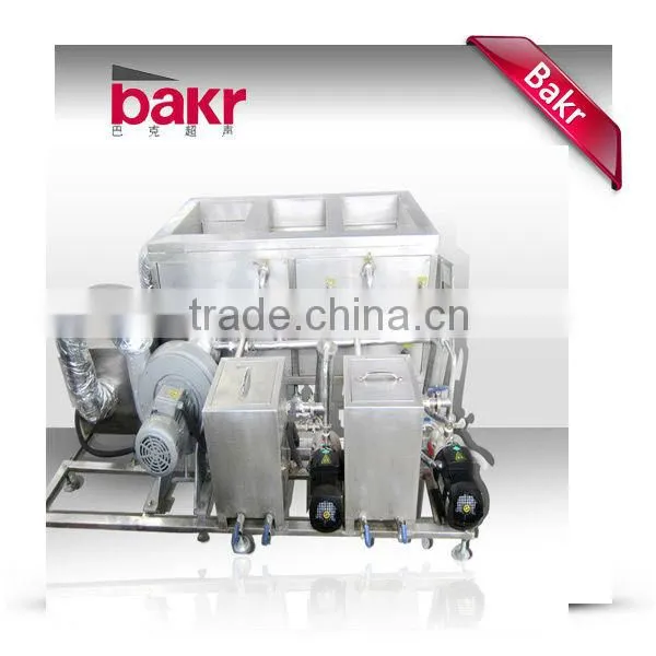 washing cleaning engine block from Bakr