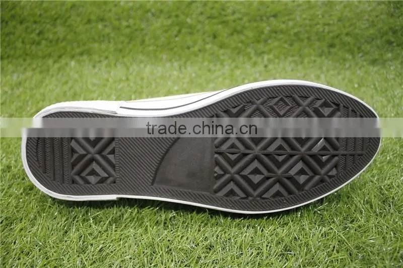 2016 slip on skull wholesale men canvas shoes