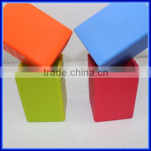 Eco-friendly pencil case with compartments/silicone rubber pencil case/students pencil case with compartments