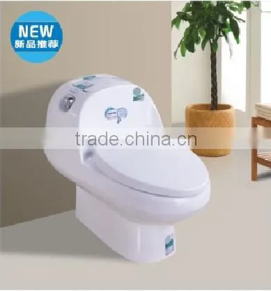 Lodo Ceramic Modern Water Clost With Plastic Toilet