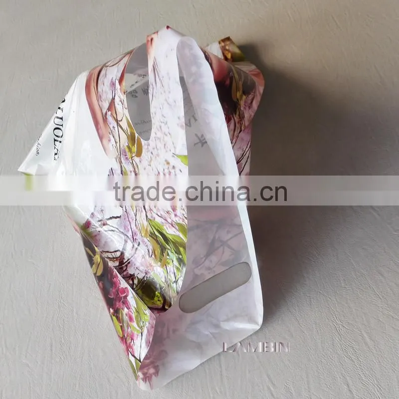 Beautiful packaging plastic bag for women classic fashion garments