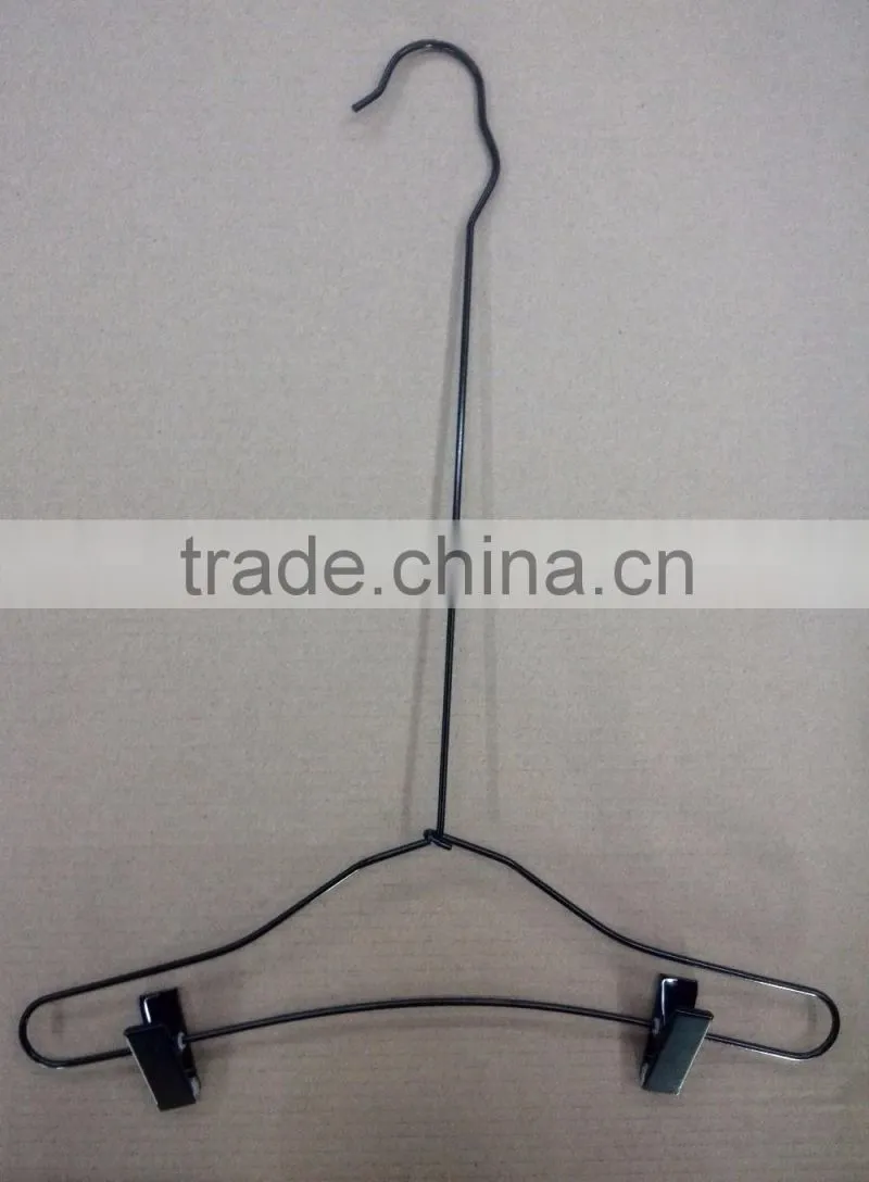 cedar with the aroma of natural wood clohtes hanger with locking bar