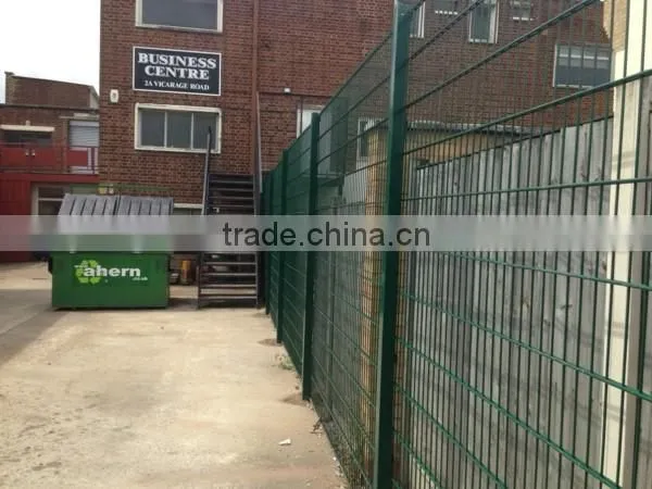 High quality double wire mesh fence,strong 868 weld wire mesh fence panel,ISO,CE quality standard,for Germany,Italy