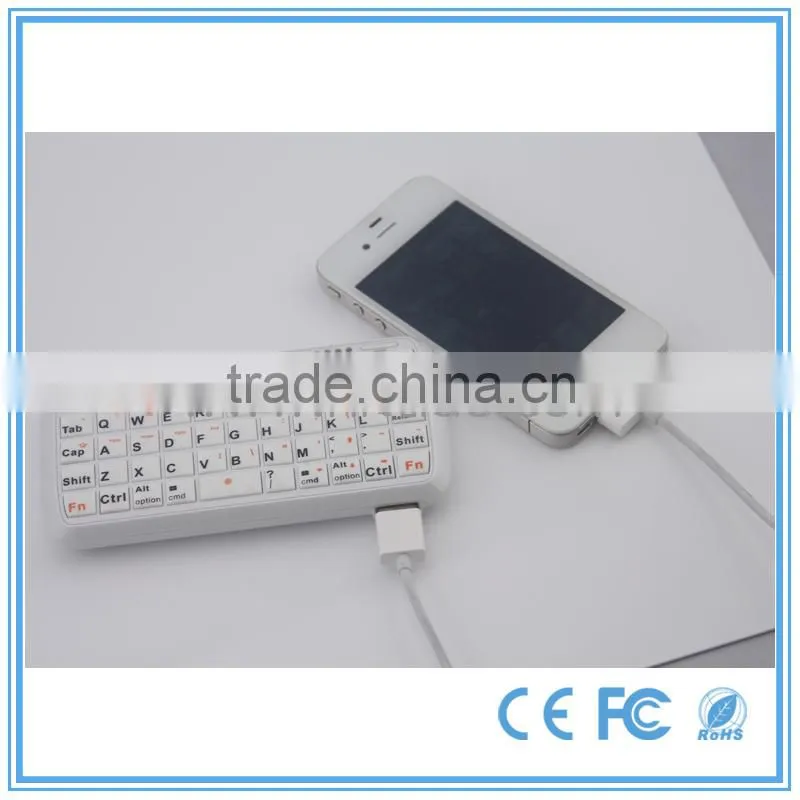 mini bluetooth qwerty keyboard with power bank 5000mah for iphone5/5s/6/6plus