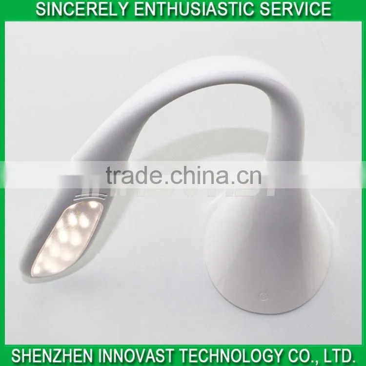 Hot selling LED desk lamp with USB connect