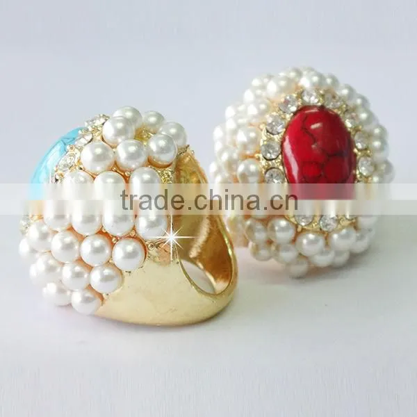 Women's Gender and Gold Jewelry Main Material emerald ring
