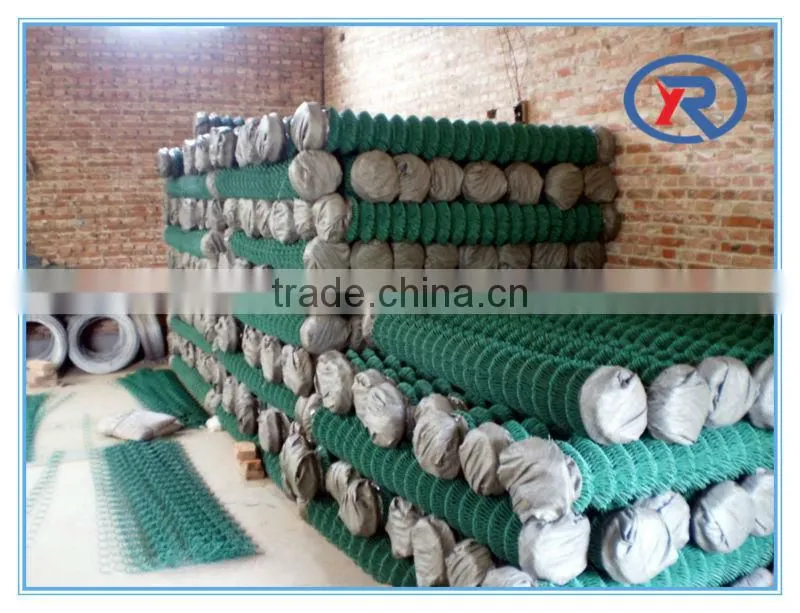 Alibaba China PVC coated chain link fence with good price or plastic chain link fence