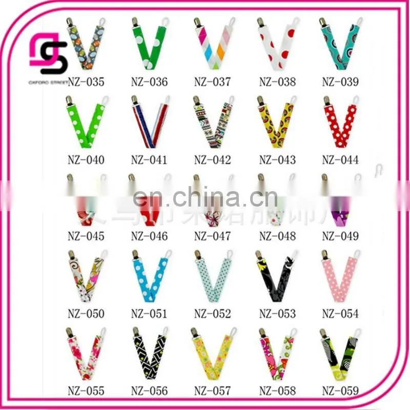 2016 Unisex Stylish Designs Pacifier Clip Diaper Holders