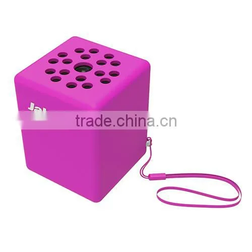 Hot sale 2014 supports 2 phones connection with voice prompt in English bluetooth mini silicone speaker