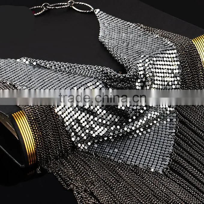latest jewelry fashion Alloy gold charming chain tassel wholesale chunky statement necklace