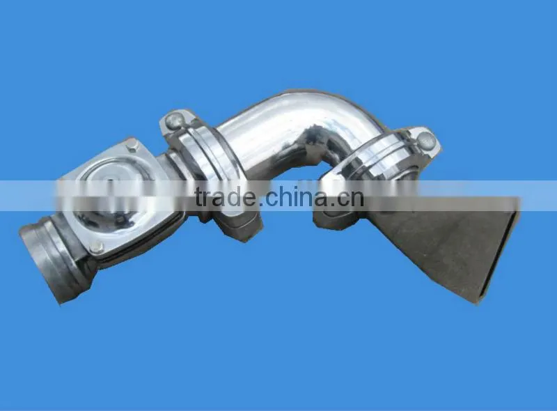 Duckbill side spray head