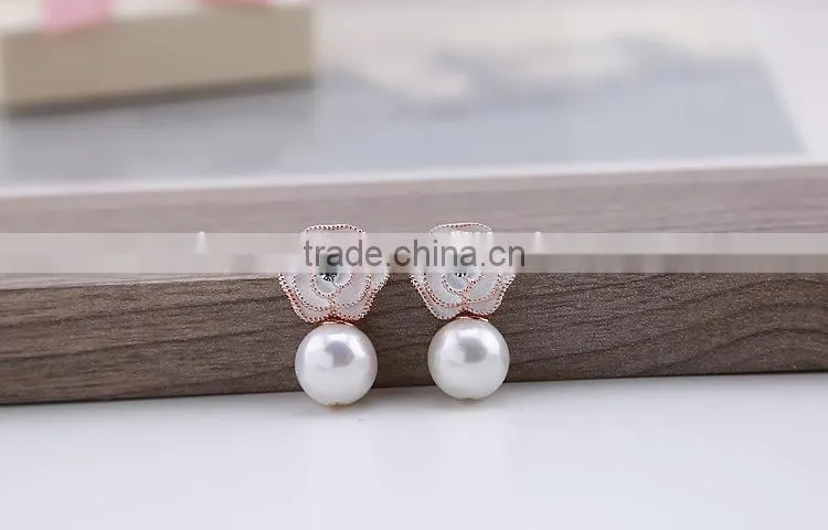White Freshwater Pearl Stud Earrings Fashion Ladies Earrings Jewelry